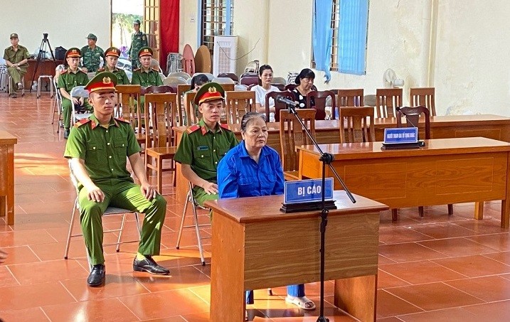 Bị cáo Nguyễn Thị Thắm tại phiên tòa